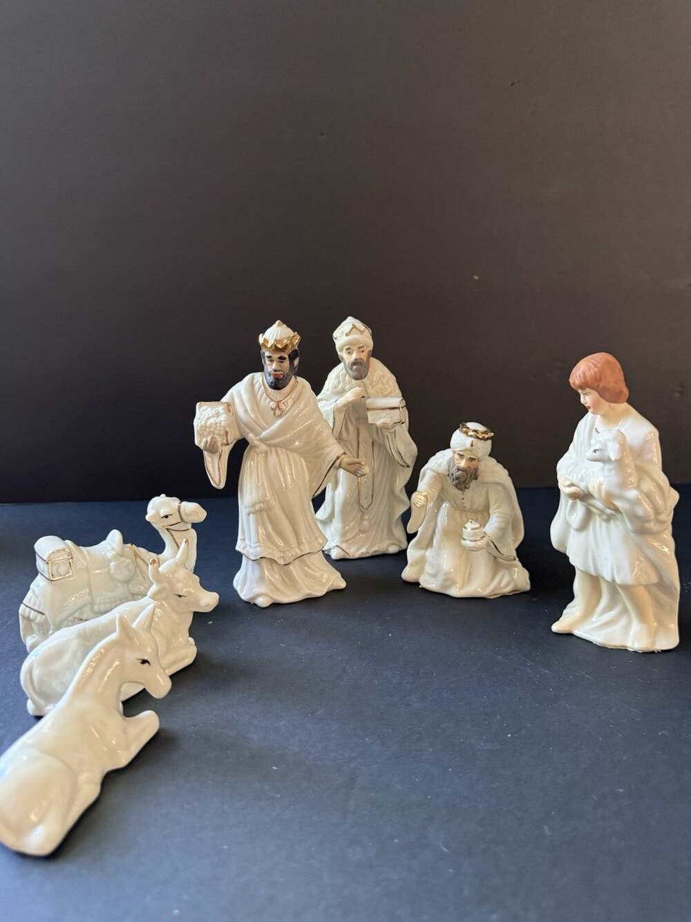 Vintage Nativity Set (7) Porcelain White Gold Christmas Religion